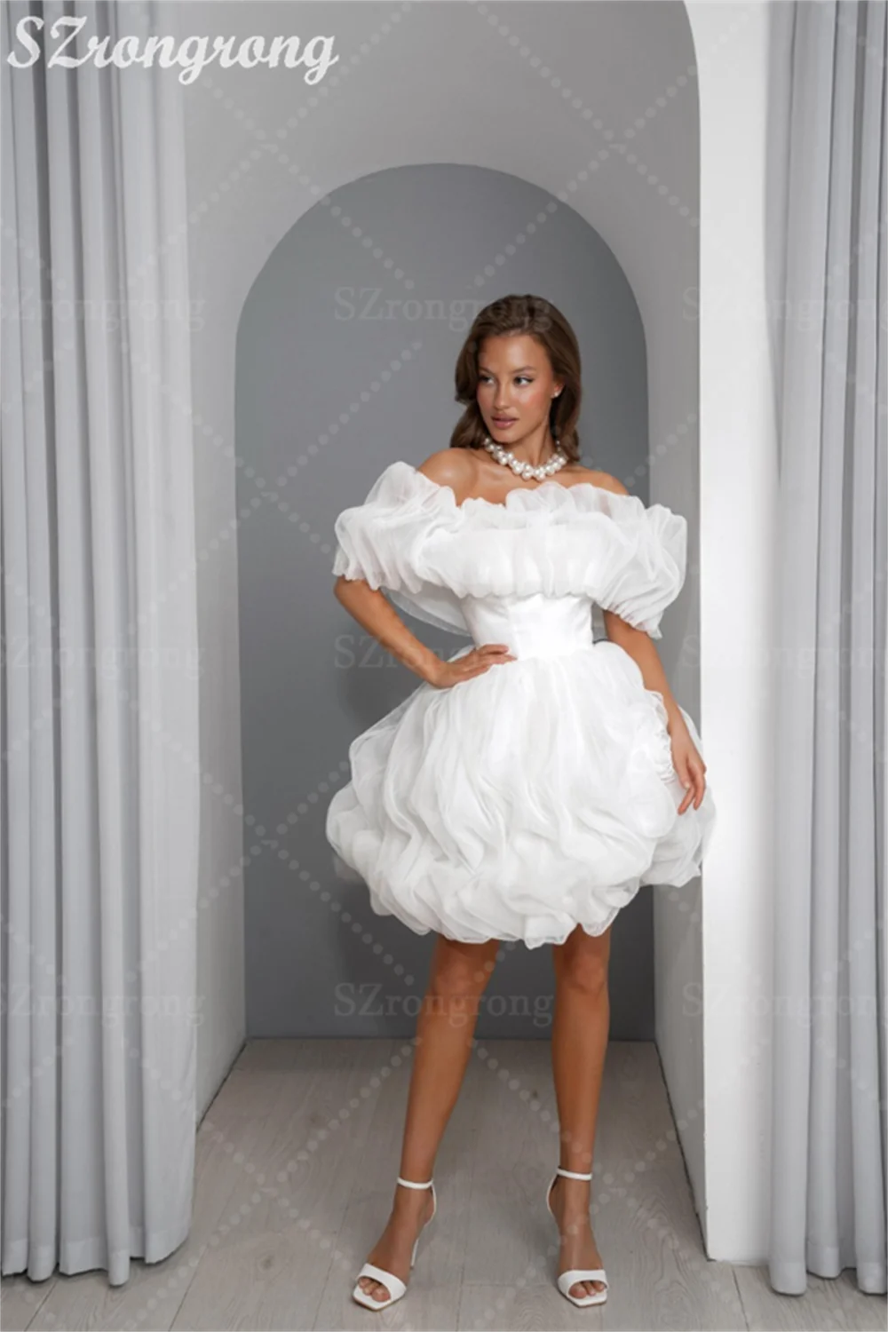 Elegante Ruches Korte Mini Verjaardag Trouwjurk Puffy Lace up A-lijn Bruids Feestjurk Custom Made robes de soirée