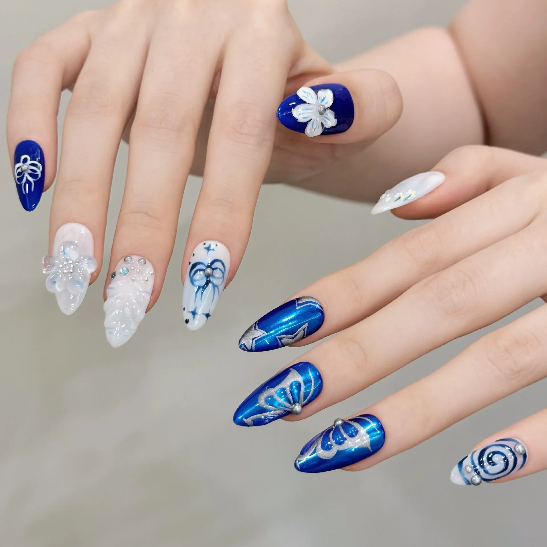 

10pcs Handmade Almond Y2K Press on Nails Blue 3D Carving Flower Butterfly Design Sweet Cool Fake Nails Wearable Nails Art Tips