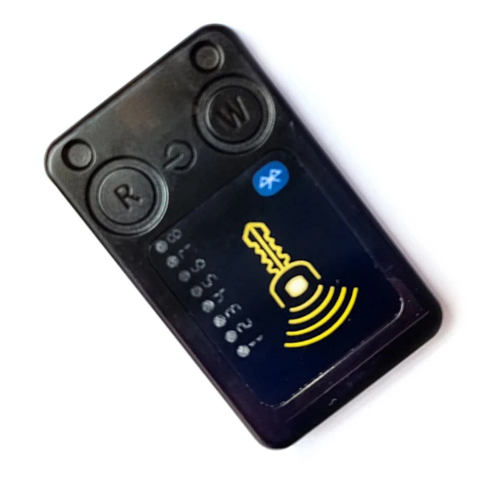 T88C 8 Slot 13.56MHZ/125KHZ BunglonU Emulator Kartu Pintar Tanpa Kontak Sesuai dengan Alat NFC untuk Sistem RFID