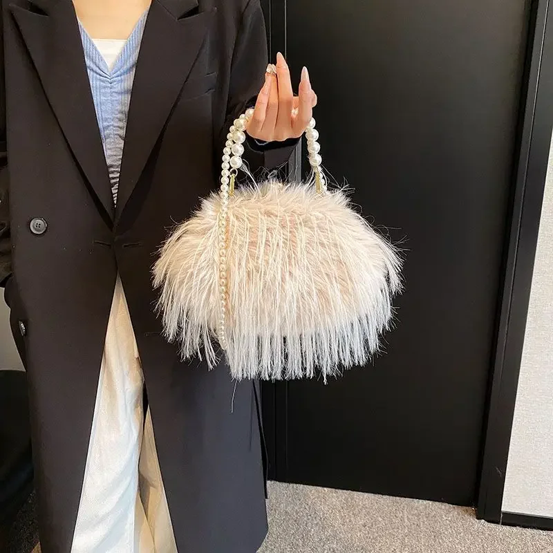 2024 New Ladies Trendy Shoulder Bags Tassel Feather Pearl Chain Handbags For Women Autumn Winter Prom Party Evening Bags Purses