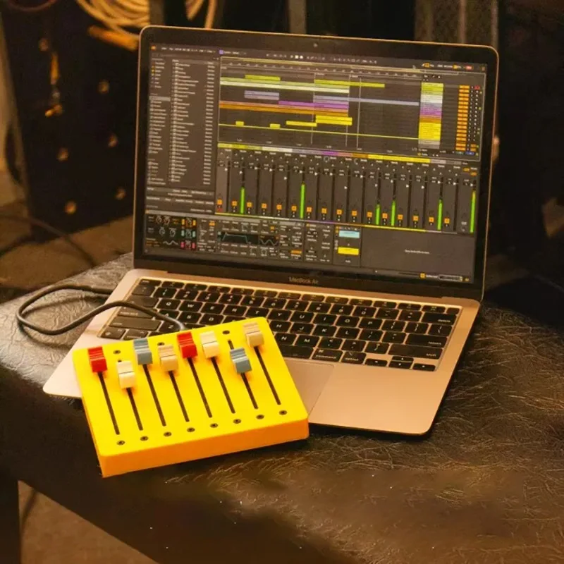 EM 8 Channel MIDI Controller 10cm Motorized Fader CC1 CC11 USB Plug And Play DAW Control Device