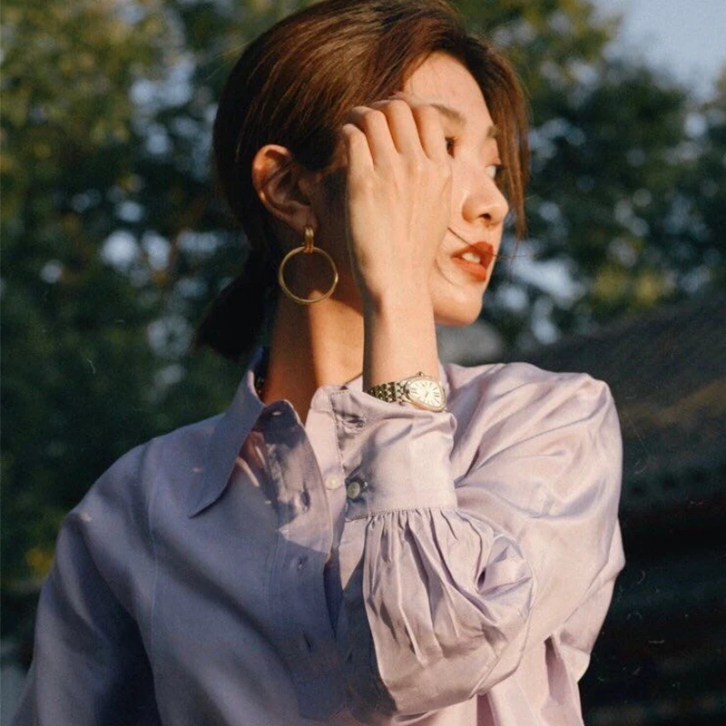 

Naturaleye Bloggers Favorite Glossy Design Oversize Long Sleeve Shirt Lavender Cold Purple Silk Cotton Straight Cut Summer 2024