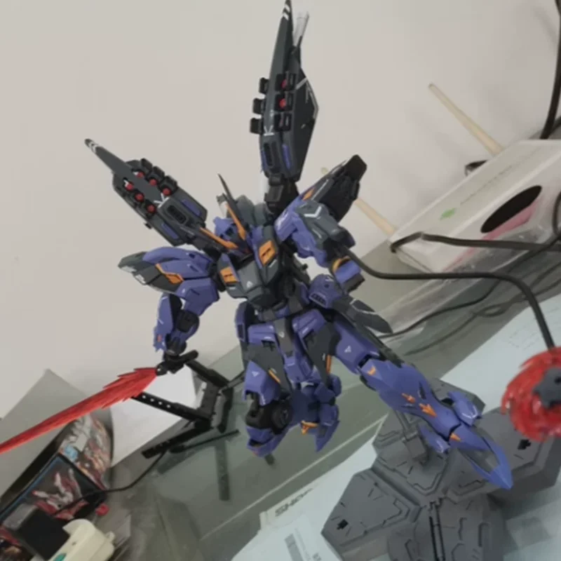 

CaesarWorks Lycoris Chinese Original Assembled Mecha Model Kit Plastic Collectible For Adult Hobbyists And Assembly Enthusiasts