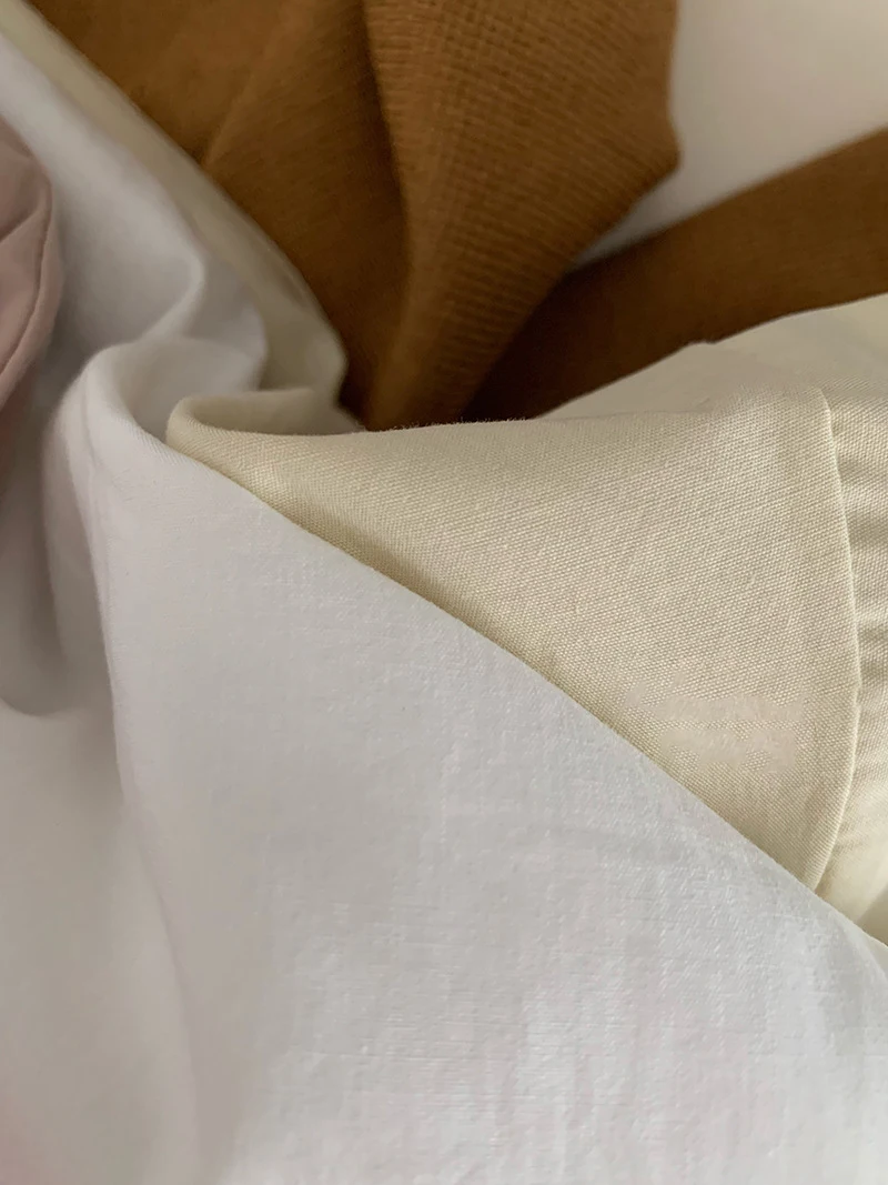 秋の韓国女性のカジュアルシャツラペルシングルブレスト長袖無地シャツファッションシンプルなルーズ女性ブラウス