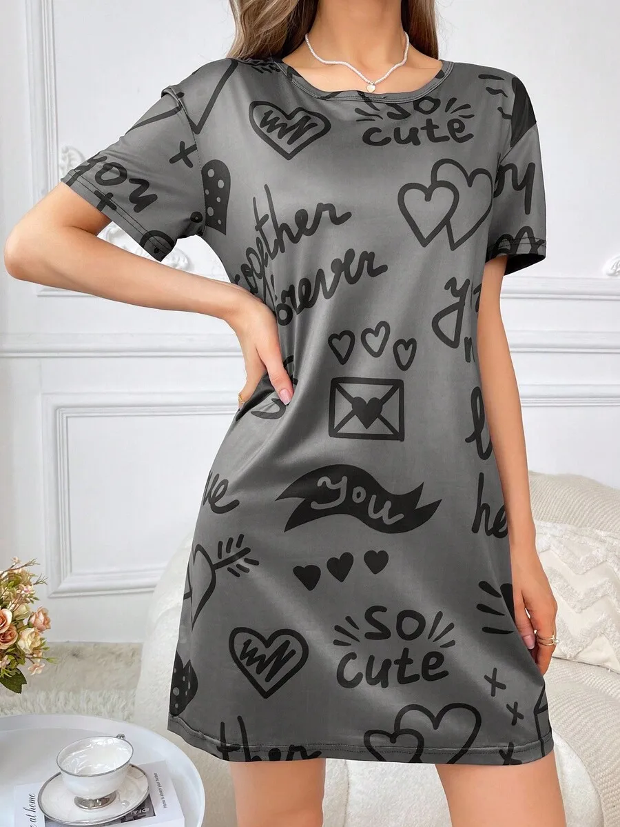 

Short Sleeve Night Dress With Heart And Letter Print For Women