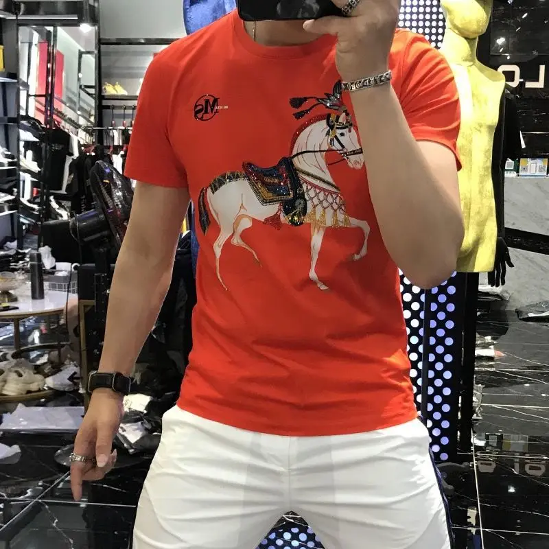

2025 Horse Rhinestones T Shirt for Men Summer Clothes Fashion Streetwear Animal Printed O Neck Short Sleeve T-shirt Slim Fit Man