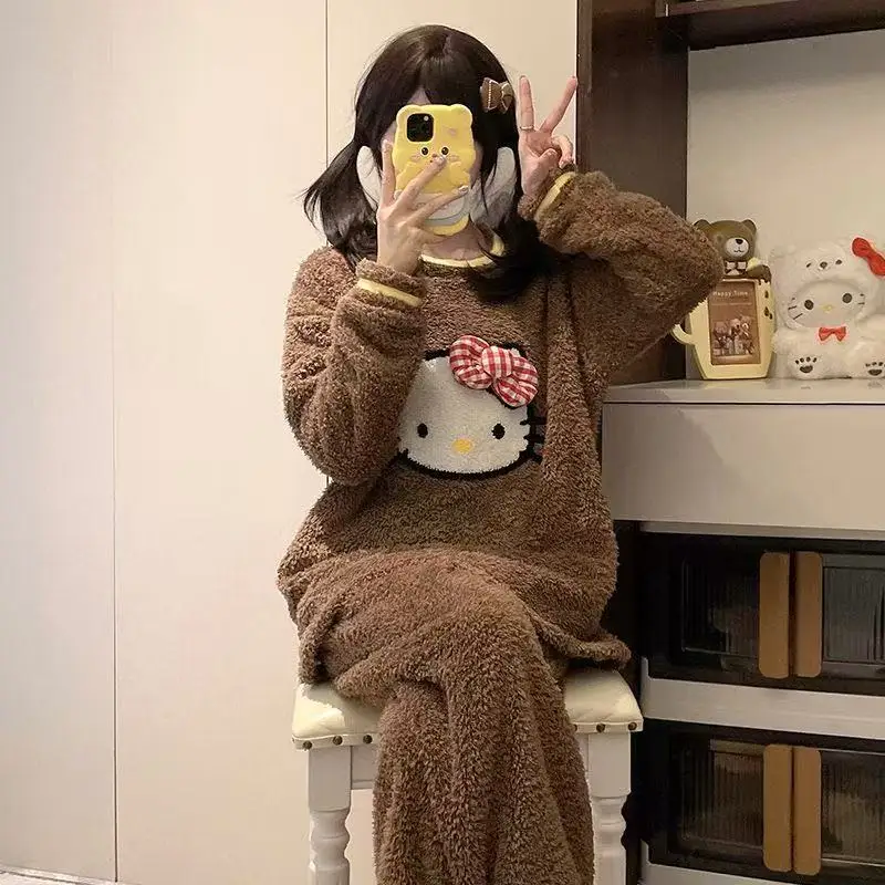 Kawaii Cartoon Sanrio Hello Kitty Korallen Fleece Pyjama Mädchen Winter Fleece-gefüttert verdickt Outdoor Loungewear Set Weihnachtsgeschenk