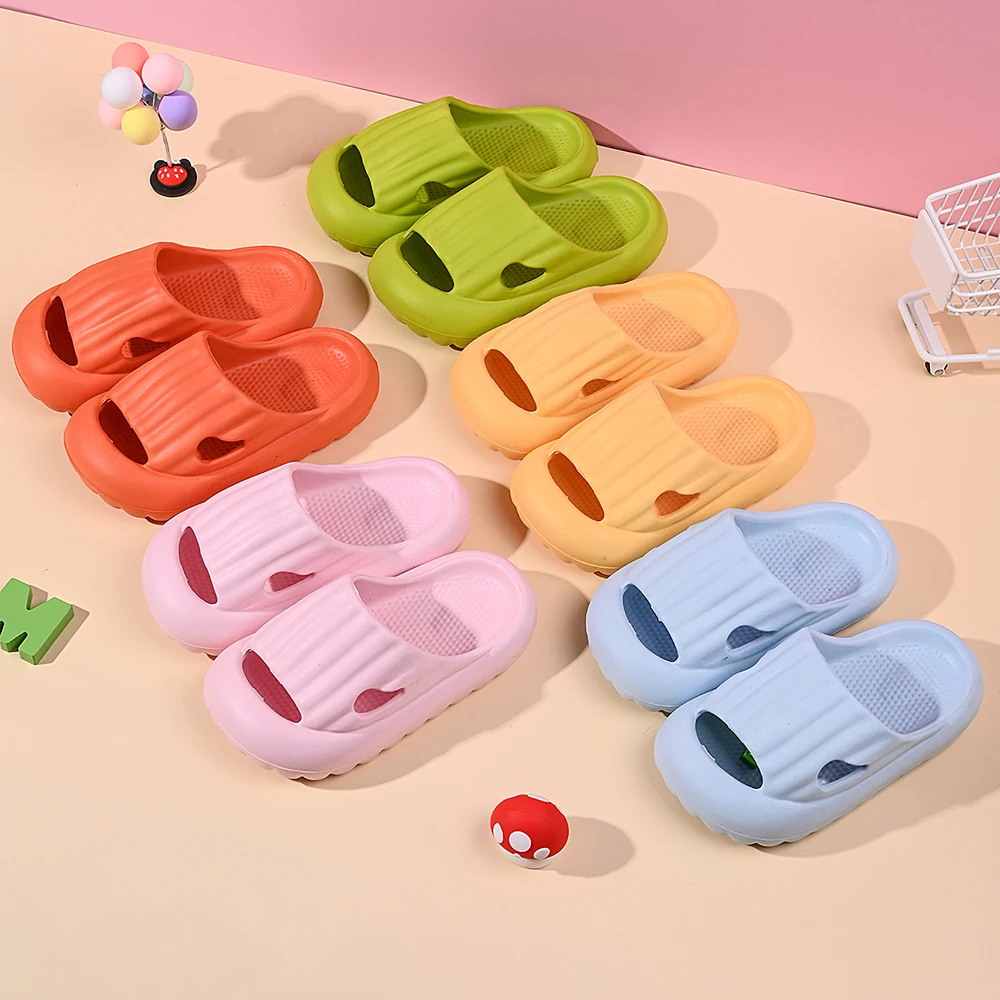

Simple Children's Slippers Baby Indoor Flip-Flops Boys Girls Cute Bathroom Non-slip Sandals Summer Beach Garden Shoes