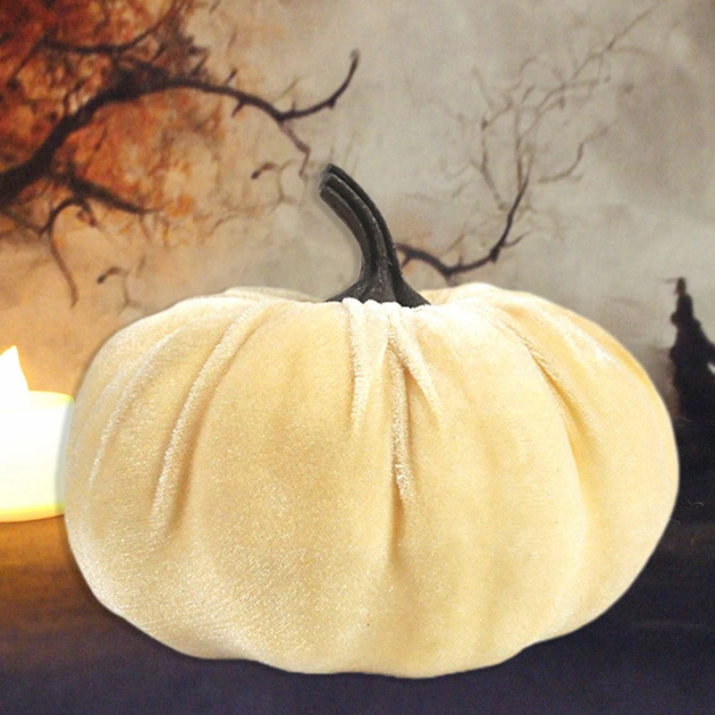 Artificial Pumpkin Halloween Decoration Simulated Foam Velvet Pumpkin For Halloween Haunted House Decoration