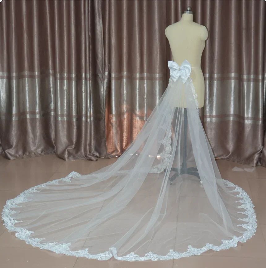 

Detachable train skirt, Weddng dress detachable train, Removable train, lace Removable tulle skirt wedding accessory petticoat