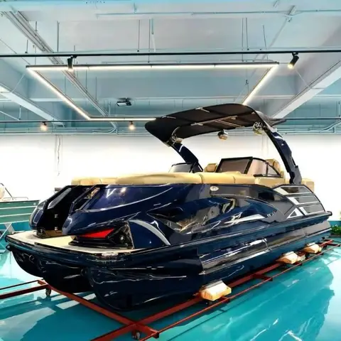 2026 Luxury Pontoon Boat 22ft Sport Arch Electric Pontoon Boat With Motor for Leisure Fishing Cruising USA Australia