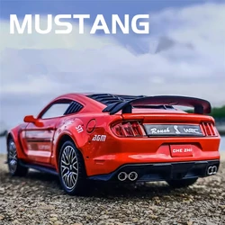 1:32 Ford Mustang Shelby GT500 Alloy Sports Car Model Diecasts Simulation Metal Racing Car Model Sound and Light Childrens Gifts