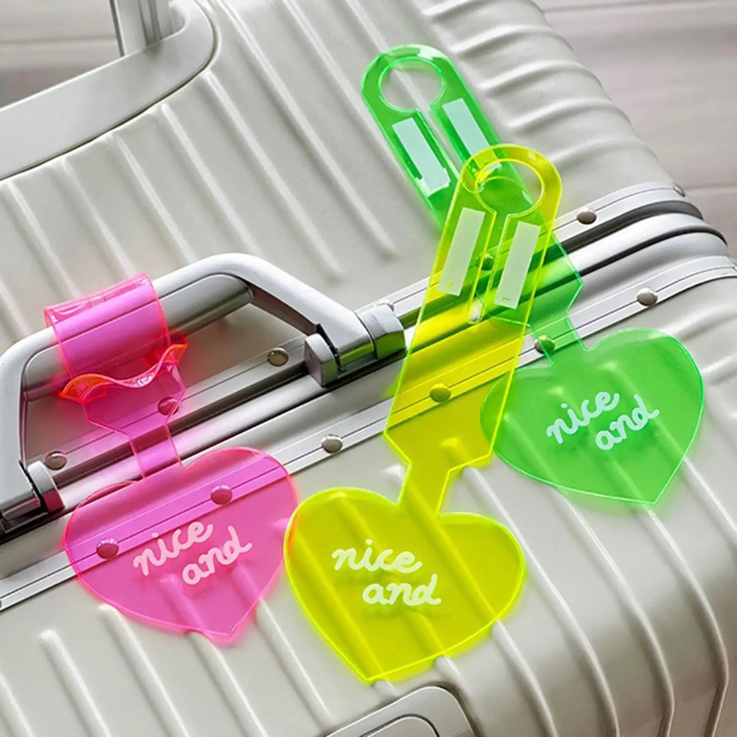 

Fluorescent Baggage Tag Portable Anti-lost PVC Suitcase Label Travel Colorful Luggage Tag