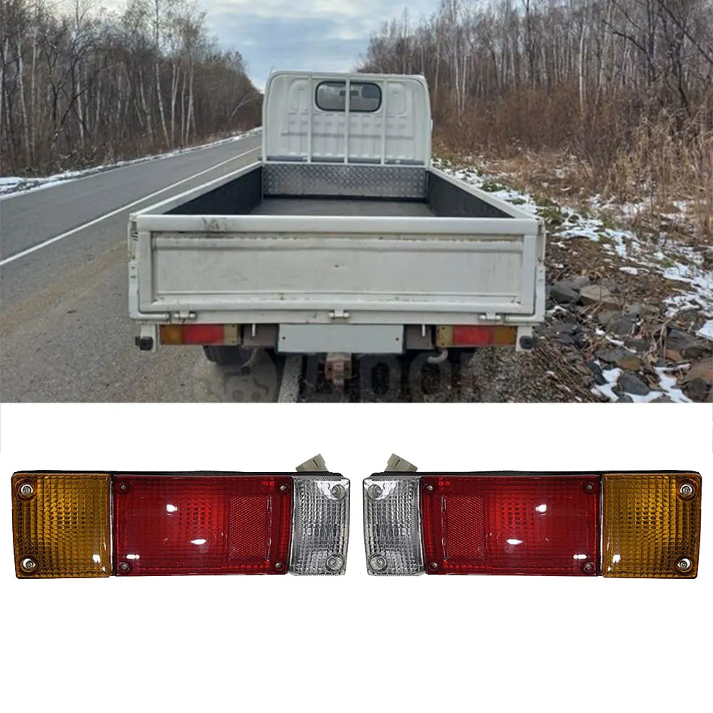 A Pair Car  Brake Lamp Turn Signal for Nissan Atlas 1999 to 2004 Taillight Rear Light
