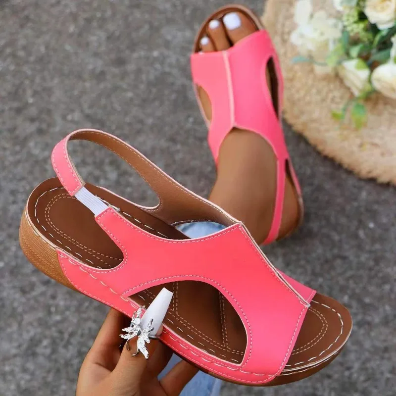 

New Hot Women's Med Heels Platform Sandals 2024 Summer Peep Toe Casual Clogs Shoes Woman Pu Leather Wedges Roman Sandalias Mujer