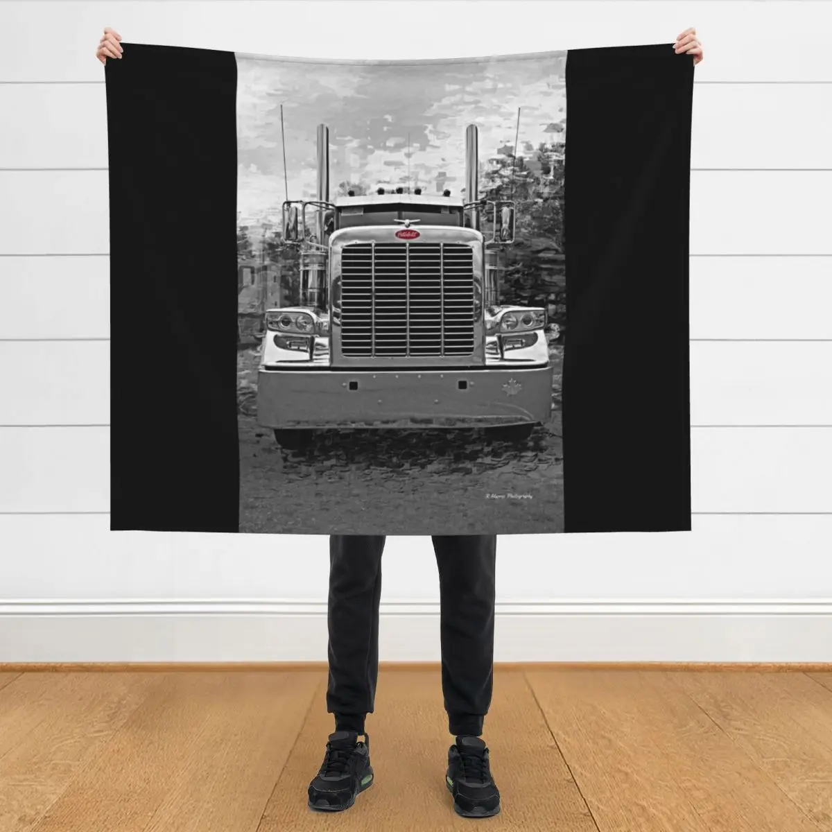 

Peterbilt B&W Front View Throw Blanket Single Weighted Tourist Luxury Thicken Blankets