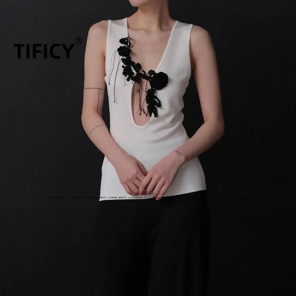 

High Street Women's Waterdrop Hollowed Out Collar Three-dimensional Handmade Crochet Knit Sweater Tanks Base Top