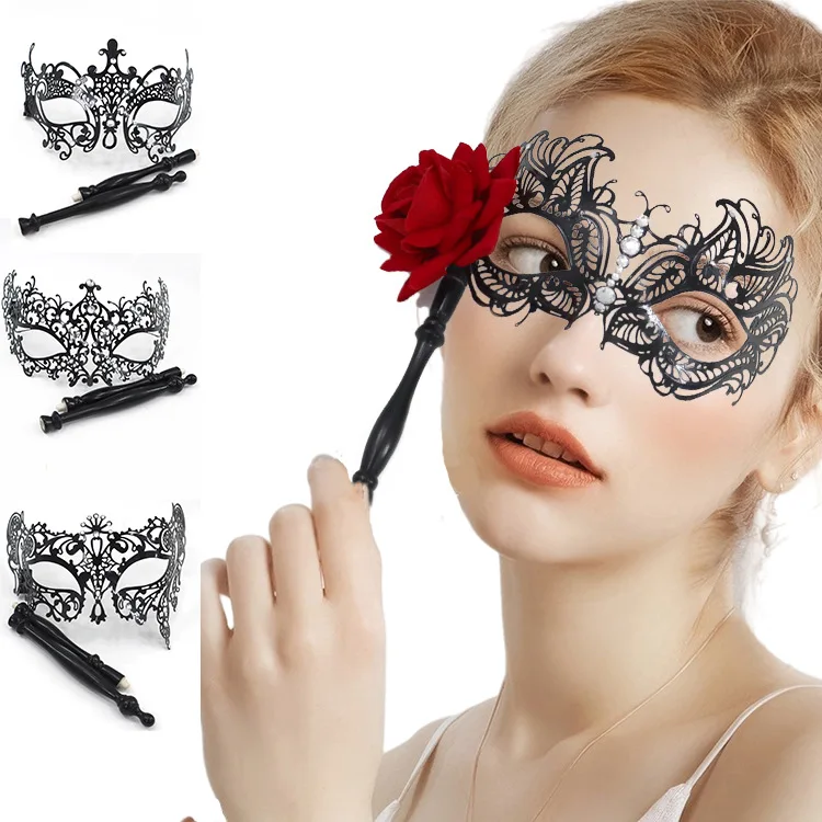 

Halloween Prom Handheld Detachable Half Face Mask Venice High-end Wrought Iron Diamond Phoenix