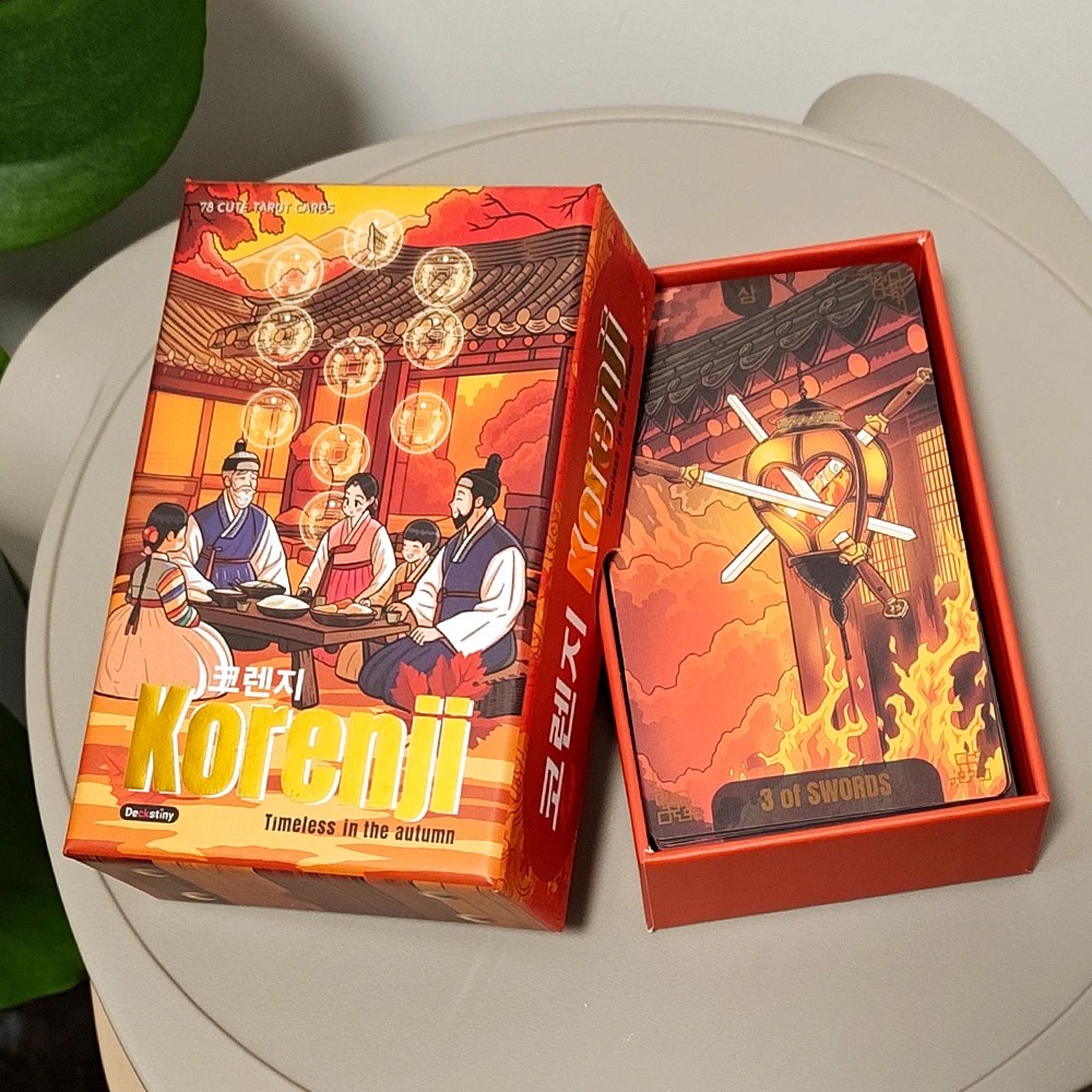 

Коллекционная карточная колода Timeless in The Autumn Chibi Tarot в жесткой коробке 12*7 см, 78 милых карт в корейском стиле ханбок.