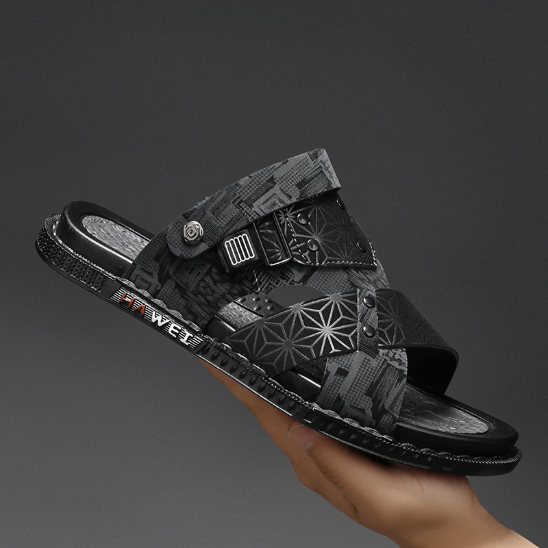 

Men's Lightweight Summer Slippers Two-Use Wet Driving Beach Sandals Rubber Outsole Breathable Slip-On Casual Shoes zapatos