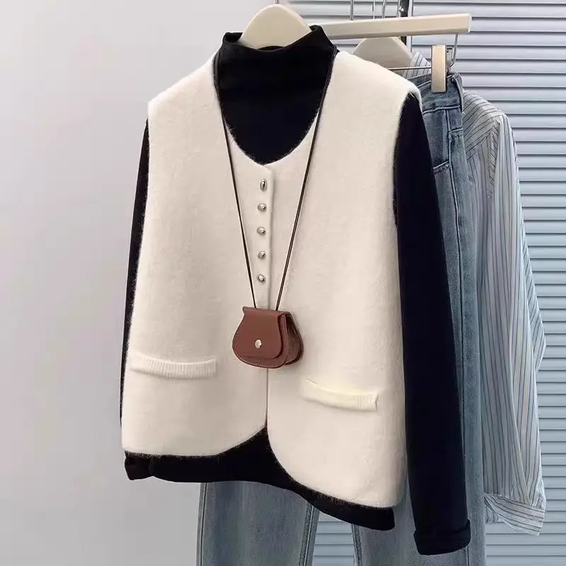 

2025 Autumn/Winter Knitted Vest Women's Round Neck Tank Top Sweater Shoulder Stacked Woolen Sleeveless Coat Pure Wool Cardigan