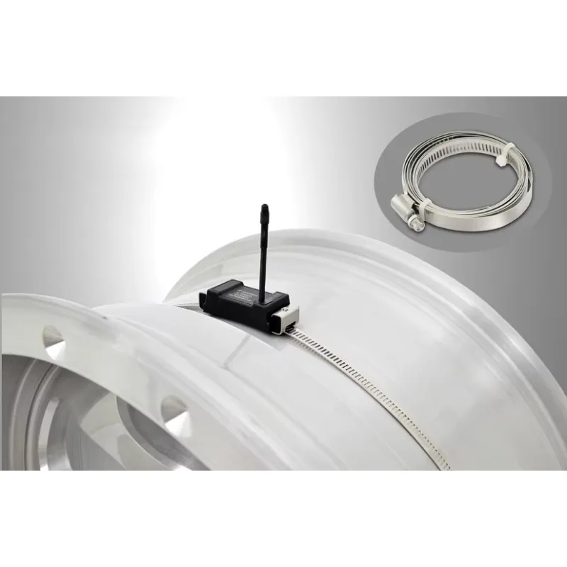 TD21-8 All-Terrain Tractor TPMS 26 Tires Bus Tire Pressure Monitoring System Sound Light Alarm 2.6