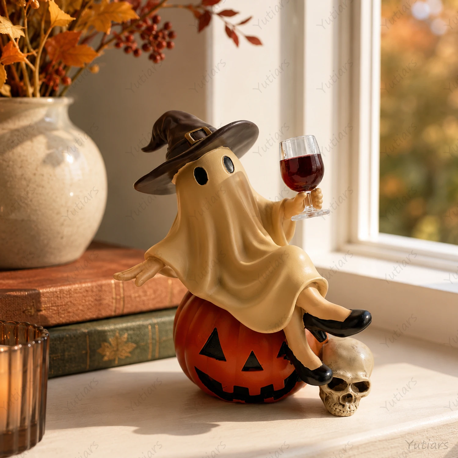 Gruselige Halloween-Geisterstatue mit Hexenhut, Weinglas, Harzornament, niedliche Tischdekoration, Geschenk für Freunde und Familie – Detail 4
