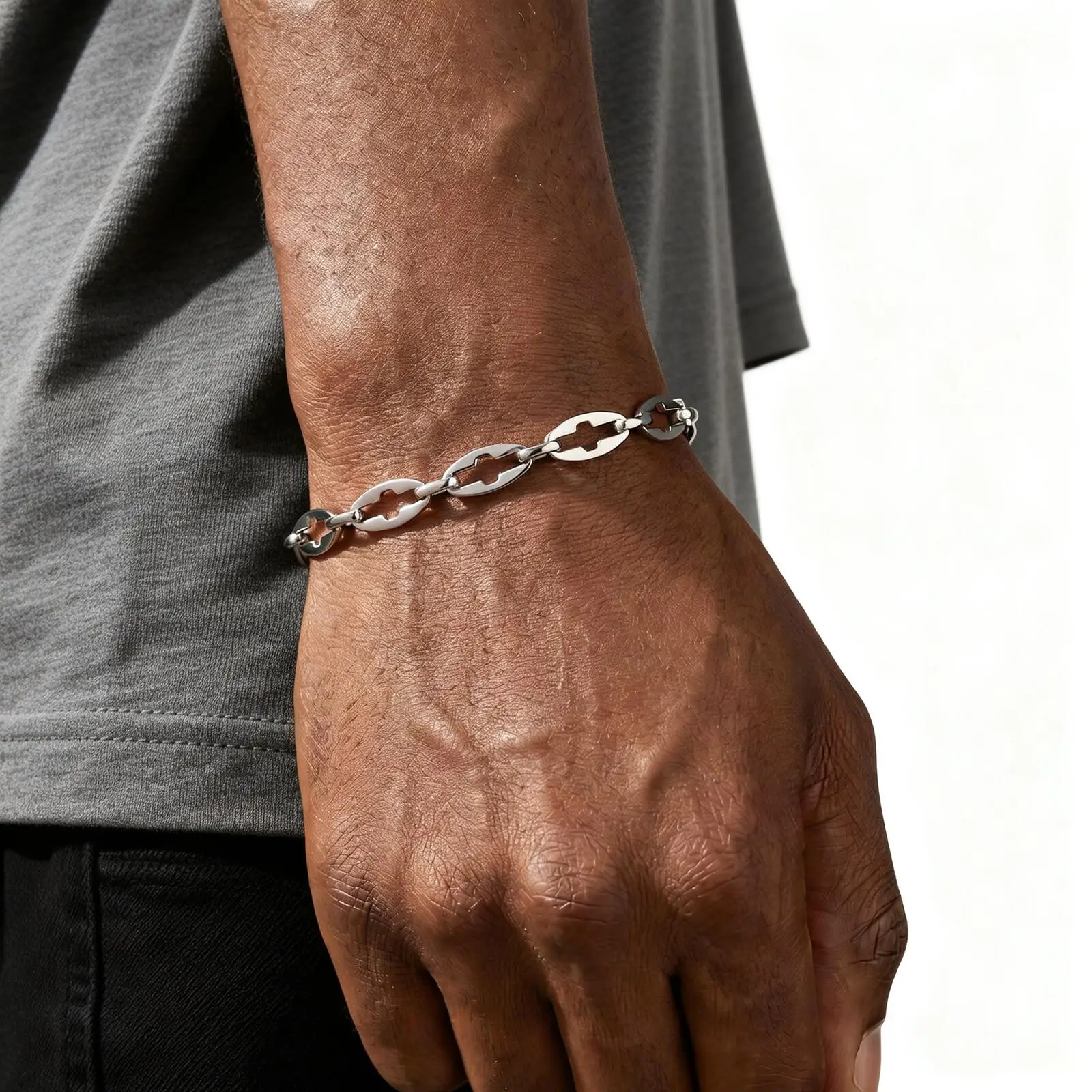 Lässige Hohlkreuz-Kettenarmbänder für Herren, Hip-Hop-Edelstahl-Anhänger, verstellbares Armband, Geschenk – Detail 2