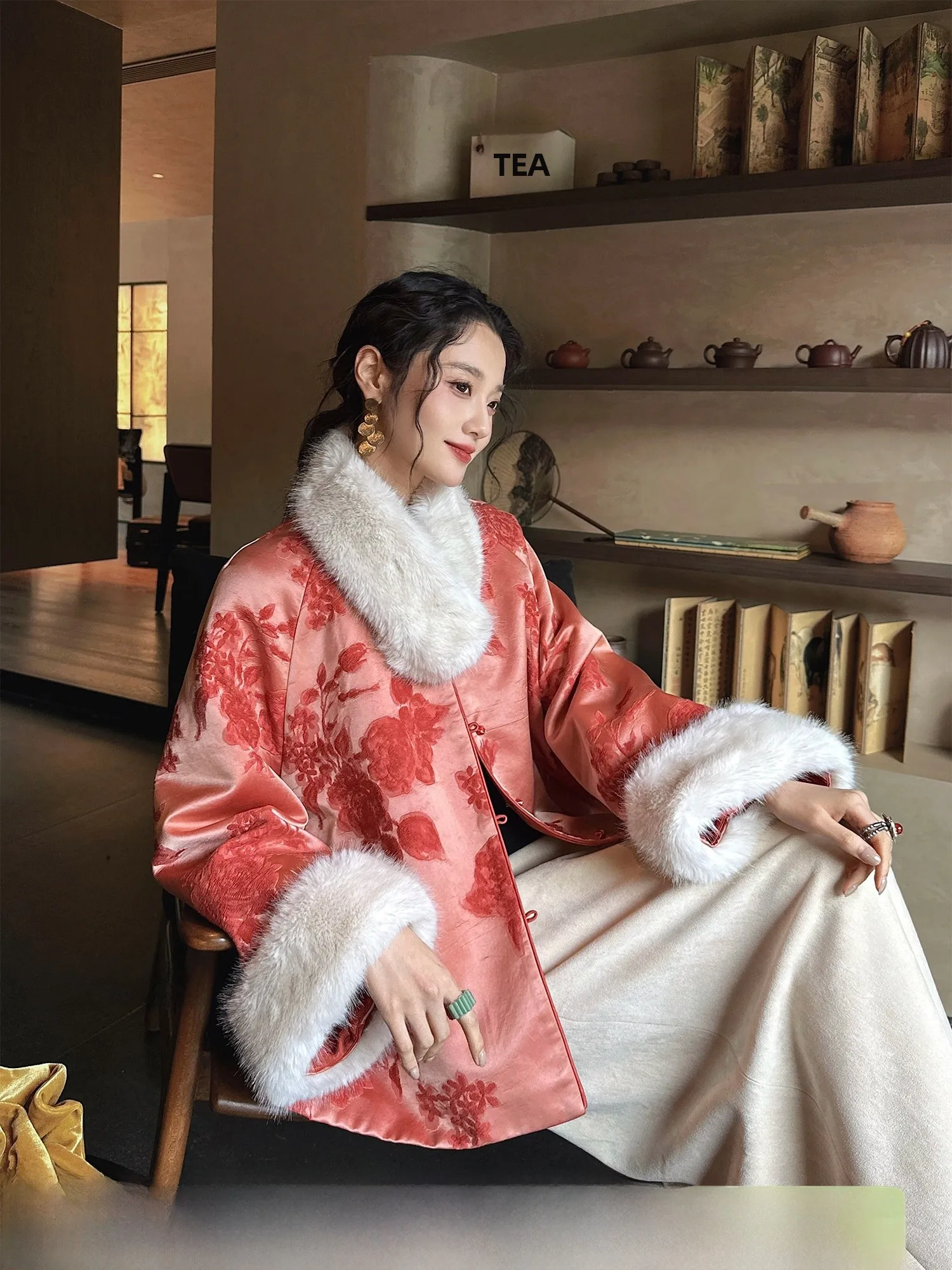 

Зимняя куртка Sanji Bla Flower из утолщенного хлопка, новая модель 2025 года, модное пальто с длинными рукавами