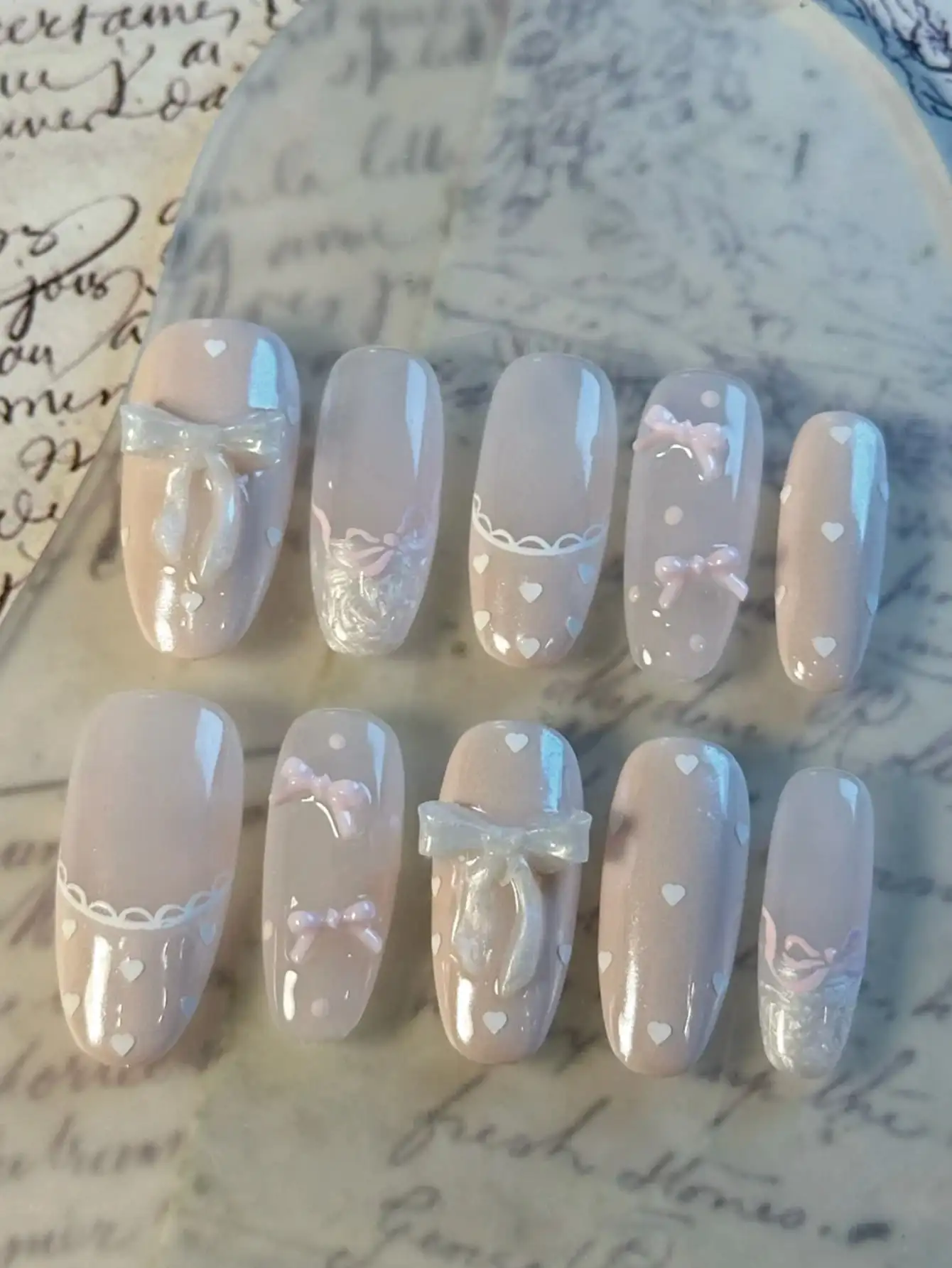 10-Piece Set of Girly Ballet-Style Nails, 3D Bow Decoration, Nude Pink Cat Eye, Heart Polka Dot Lace Design, Long Almond-Shaped False Nails, Gift for Girls