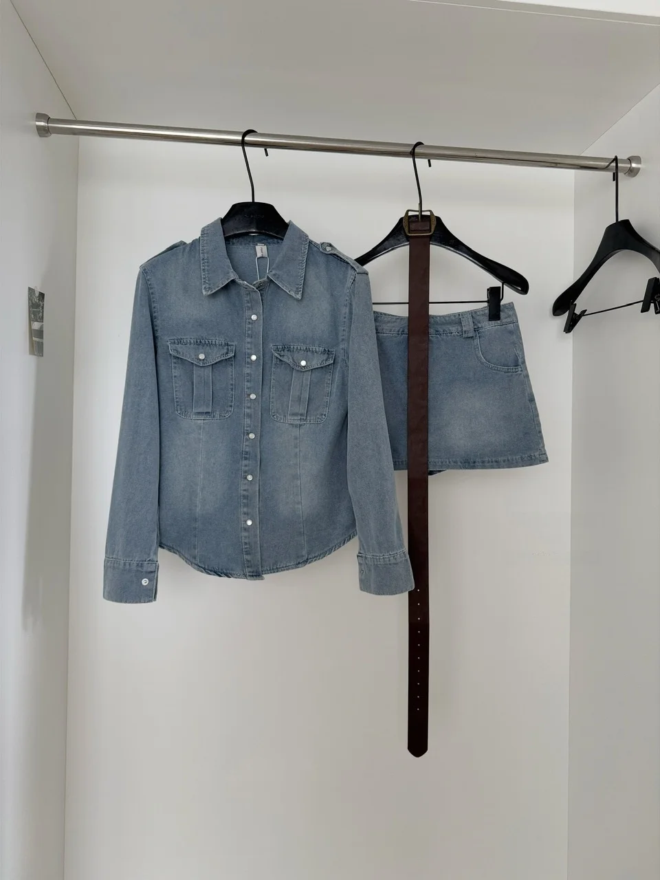 Faionable Waed Vintage Denim irt And High Waist Skirt Set for Women Autumn Collection Slimming Effect Hong Kong Sle