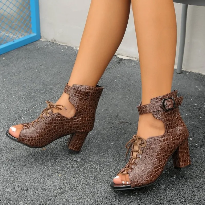 

Women's Latin Dance Shoes Salsa Tango Ballroom Party Dancing Shoes Ladies/Girls Rubber Bottom Leather High Top Sexy Dance Boots