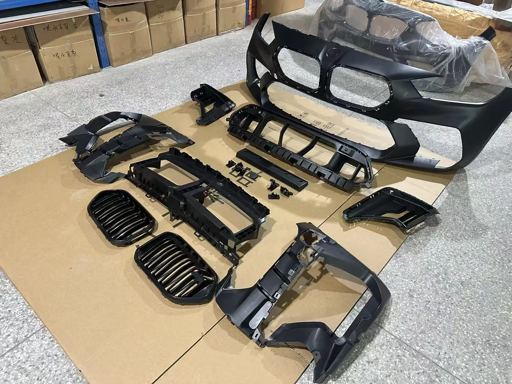 High Quality PP Material AD Style Front Bumper with Wet Carbon Fiber Front Lip  for M2 G87 Body Kits
