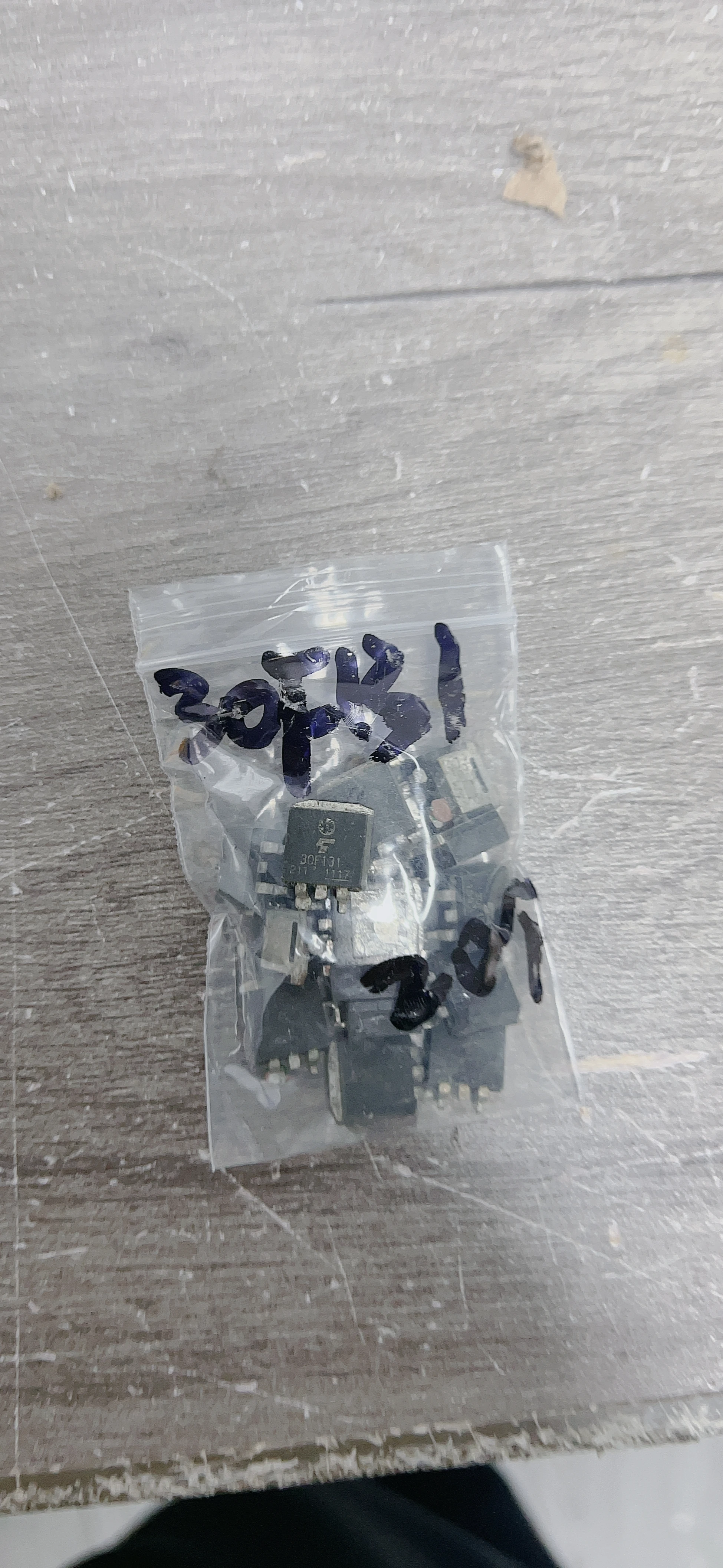 3DF131 GT30F131 LCD Power FET TO-263 100% Guaranteed  New Original  30F131