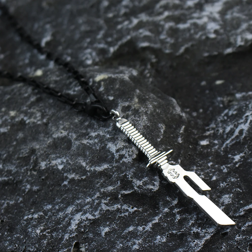 Cosplay Prop Dagger - Stylish Anime Fushiguro Toji Cosplay Necklace