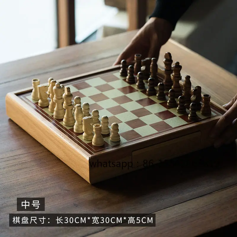 High-end Children's Beginner Solid Wood Chess Pieces for International Chess Competition Creative Chess Portable