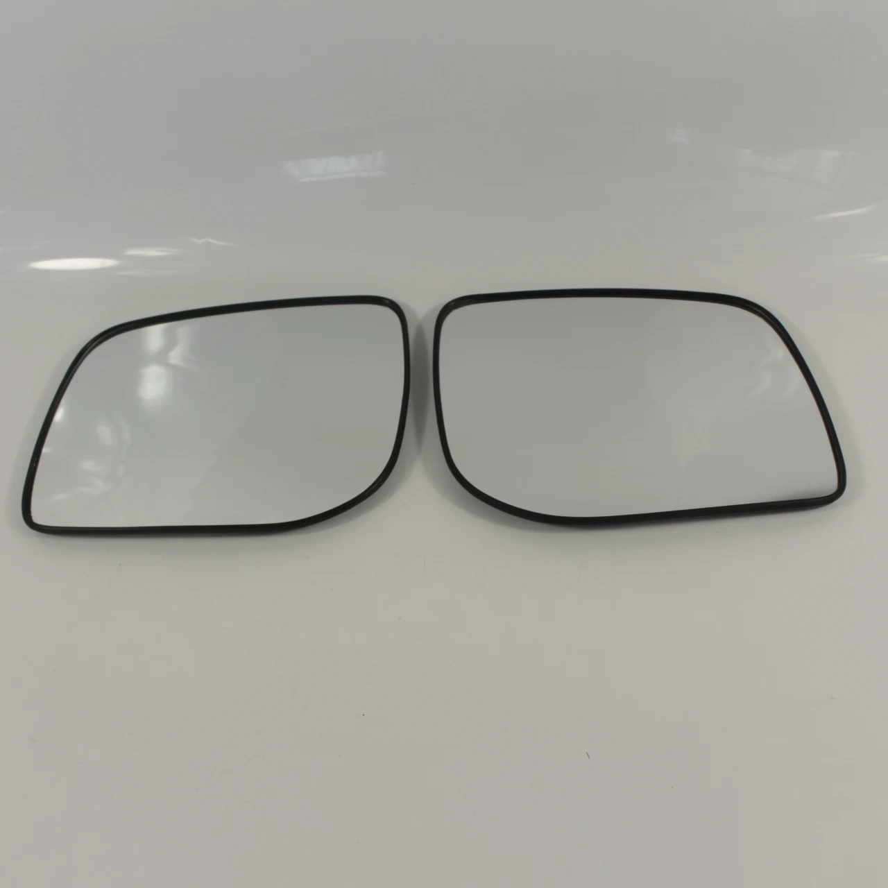 

Car Wing Mirror Glass Fits for Land Rover Range Rover P38 1994-2002 heated with back plate