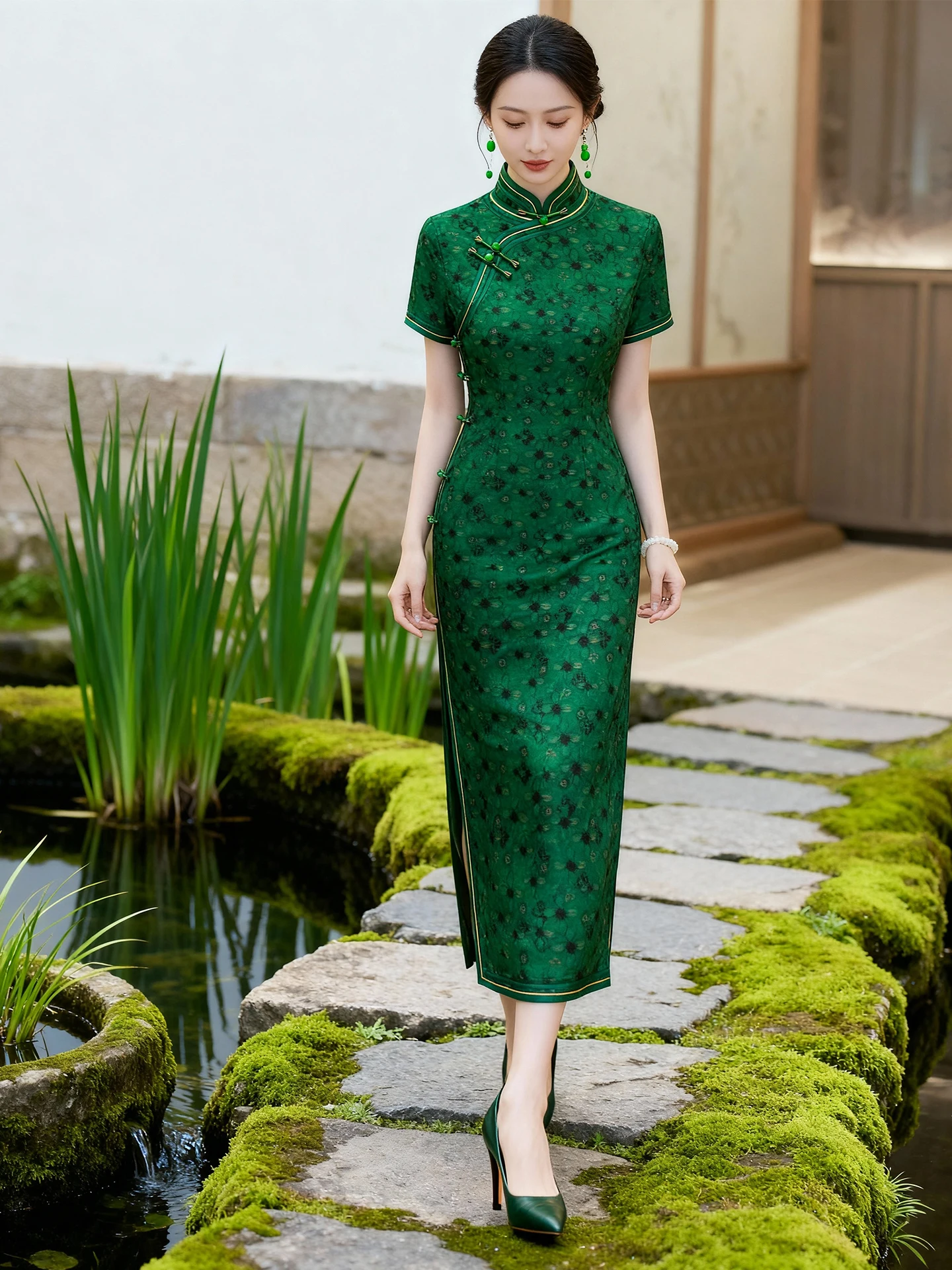 

Элегантное винтажное зеленое платье приталенного кроя с воротником-стойкой и пуговицами, средней длины, в китайском стиле, женское, весна-лето