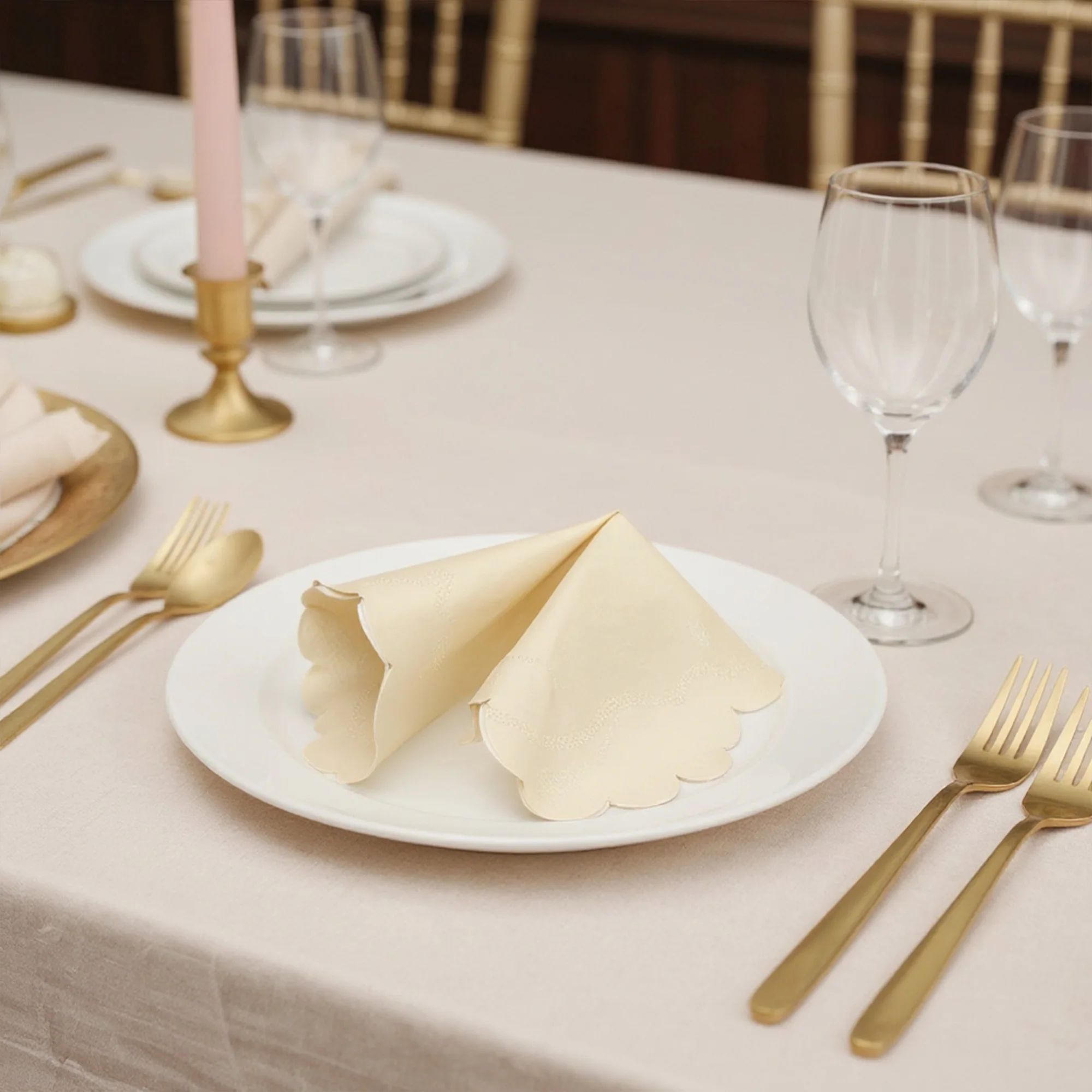 Gewellte Salbei-Papierservietten, Cocktailservietten, Einwegservietten für Hochzeit, Party, Babyparty, Geburtstag, Jahrestag, Deko – Detail 3