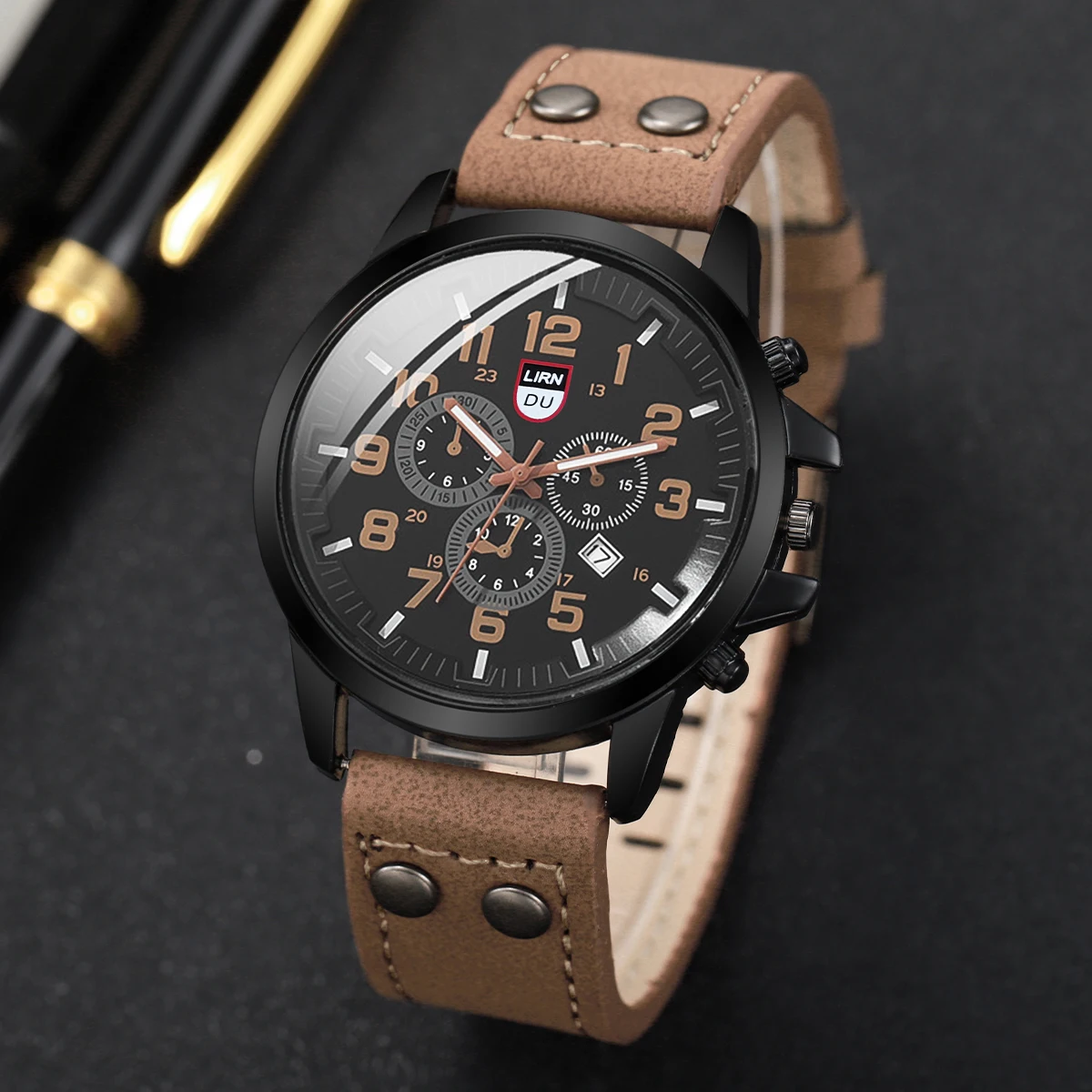 Fashion Men's Watches Casual Leather Band Quartz Watch Male Military Calendar Wristwatch