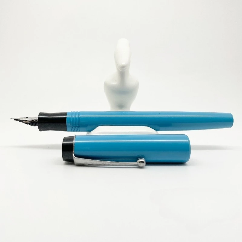 

Американская канцелярская продукция BIGERED: ручка-нож Long Knife 0.7mm F 0.5, большая красная ручка для письма, с бесплатной доставкой.