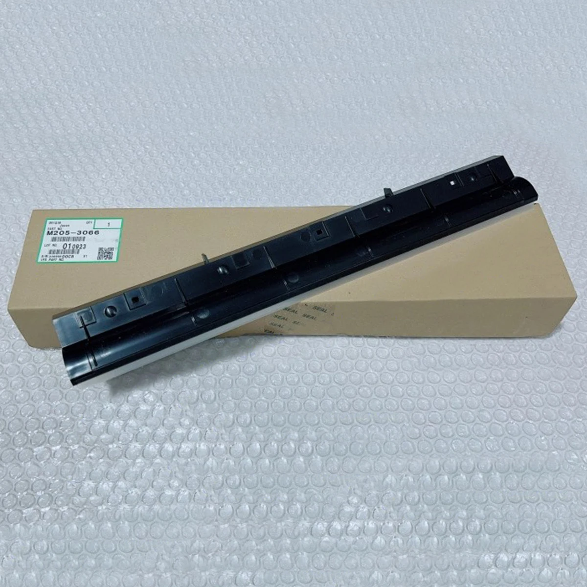 M205-3066 M2053066 Development Unit Entrance Seal for Ricoh Pro 8100 8110 8120 8200 8210 8220 8300
