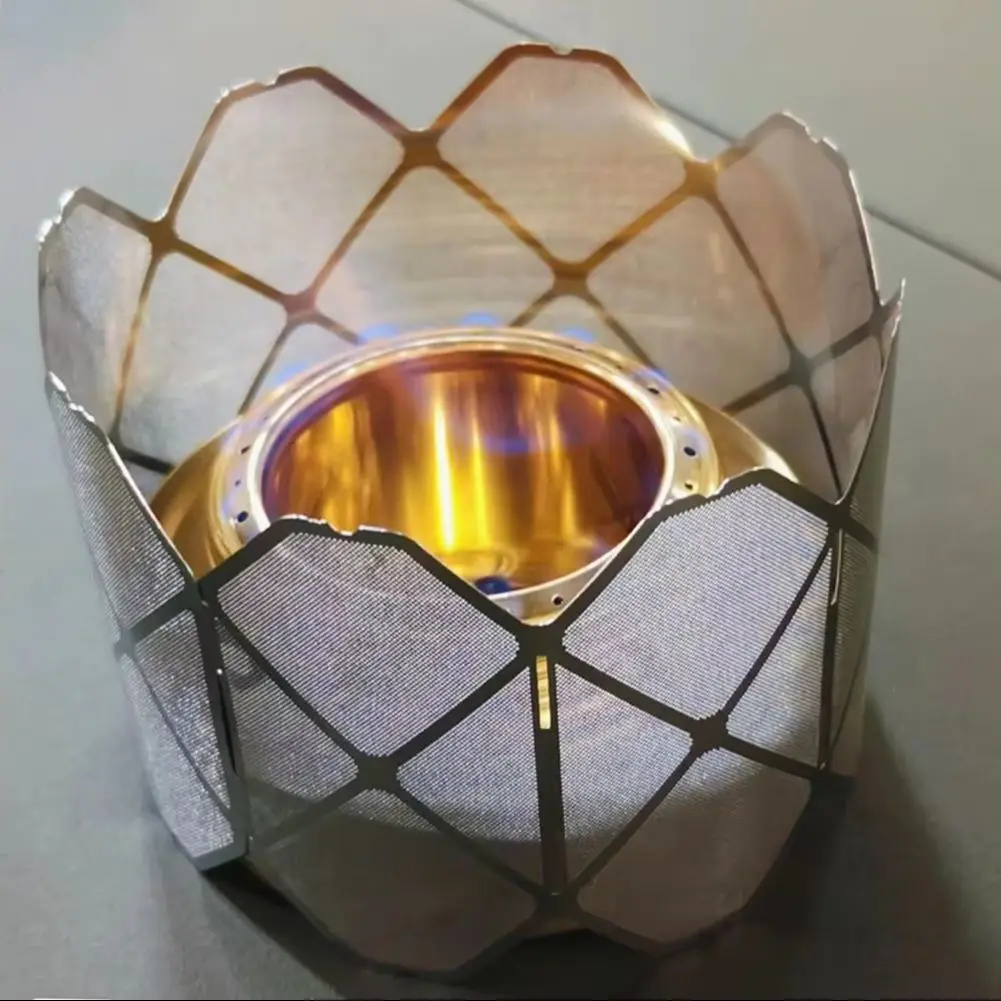 

Camp Stove Windscreen Ultra-light Stainless Steel Alcohol Stove Rack Windshield Foldable Furnace Windshield Stove Shield