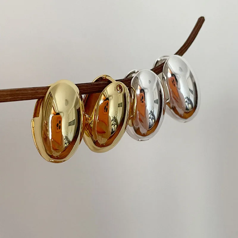 New Metal Smooth Big Oval Stud Earrings for Women Trendy Exaggerated Hollow Ball Geometric Ear Buckle Earring Jewelry Gift