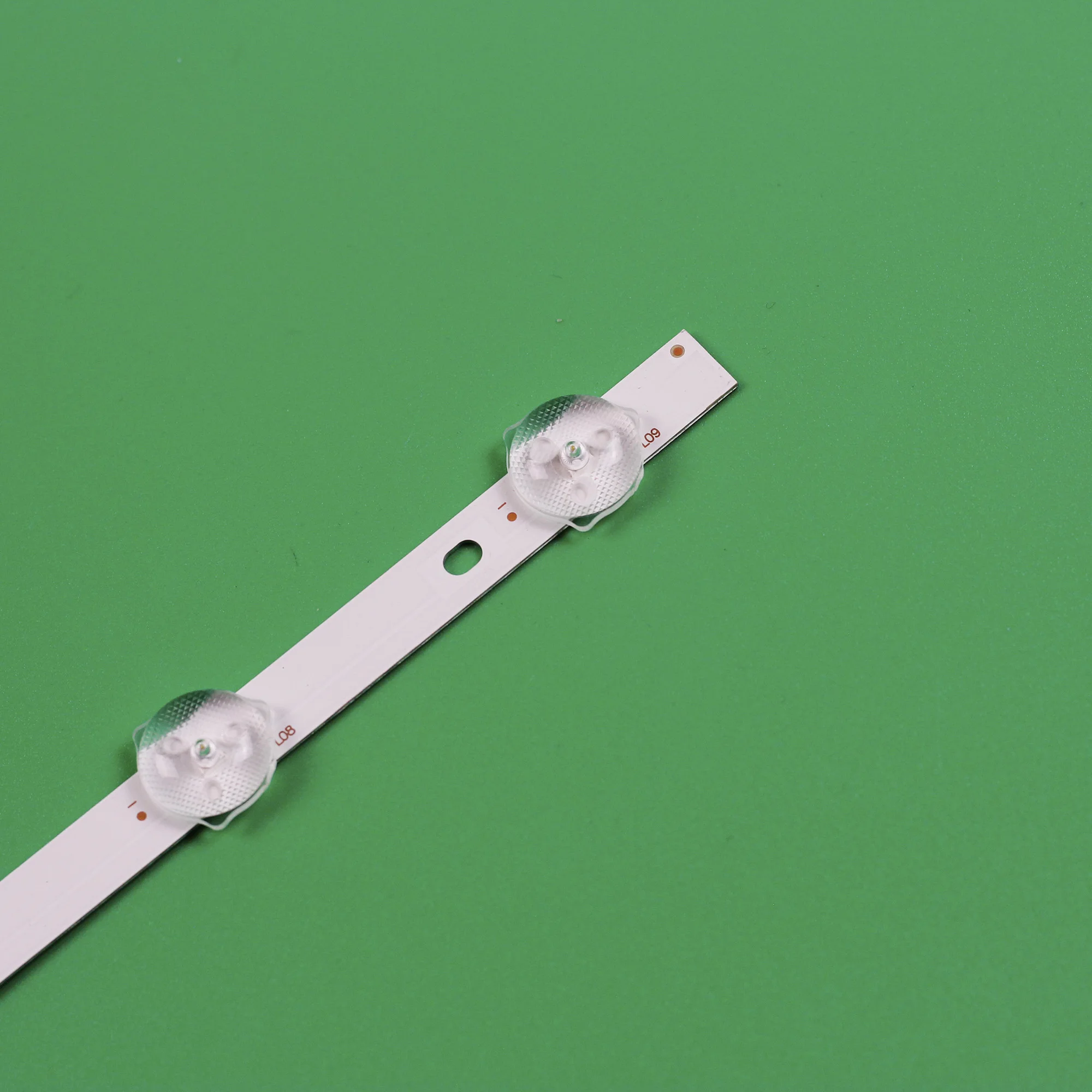 แถบไฟแบ็คไลท์ LED 20ชิ้นสำหรับ HL-2A320A28-0901S-06 A0 8D2A-DLM3-200900 HV320WHB-N80 STV-32LED15 32DLE250 PB08D581 32DLE252