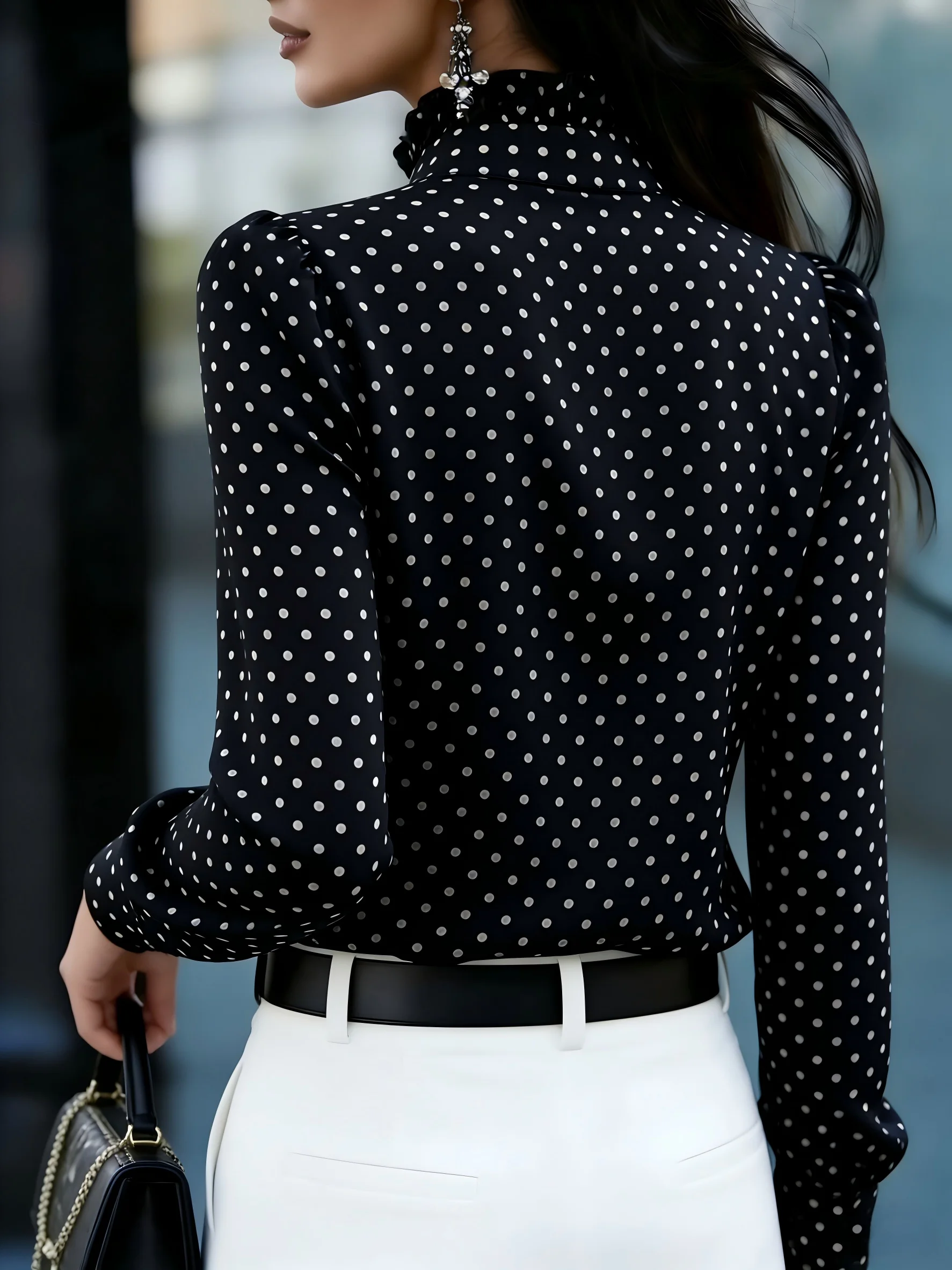 Elegante, lässige Damenbluse mit langen Ärmeln – perfekt für den Wochenendurlaub – Detail 3