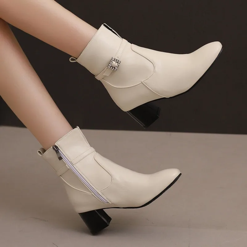 2026 New Winter Mature Black Brown Women's Medium Boots Round Head Buckle Decorative High Heels Size 32-50