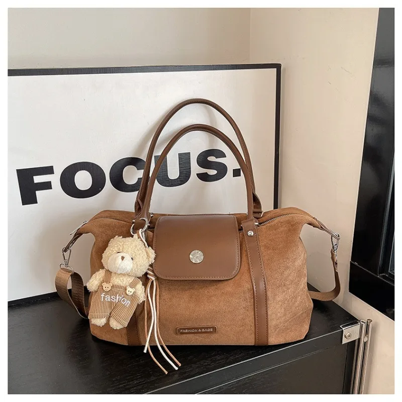 

Новинка 2023 года, осенне-зимняя модная сумка для пельменей большой вместимости, женская сумка на плечо под мышками, универсальная сумка-тоут для путешествий