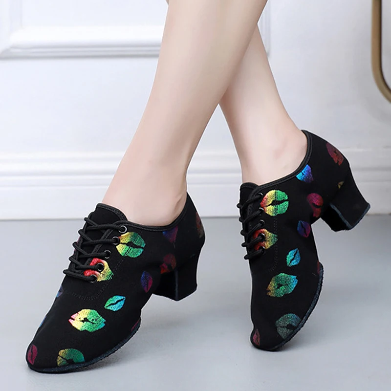 Women's dance high heels sneakers women's banquet hall 3/5 cm Latin dance shoes women toe dance shoes women's lips prints