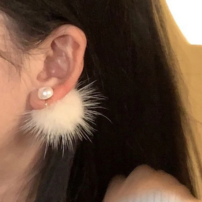 الحلو الأبيض القطيفة الكرة وأقراط للنساء لطيف شعر أنيق لؤلؤة القلب جولة الهندسة Y2K اكسسوارات الأزياء والمجوهرات